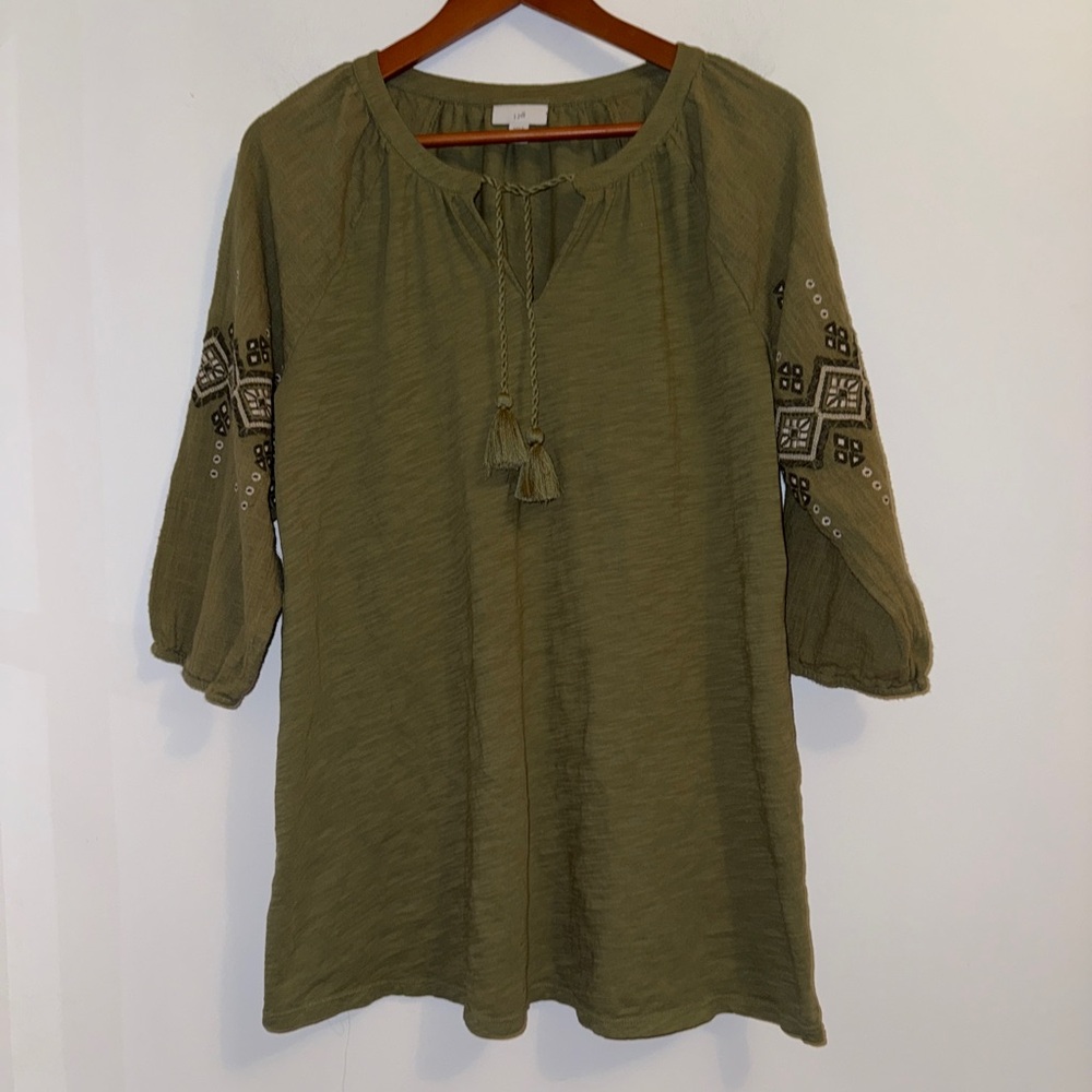 J.Jill Olive Green Embroidered Peasant Tunic Blouse Medium Tall 🌿 Boho Cotton - Picture 4 of 13